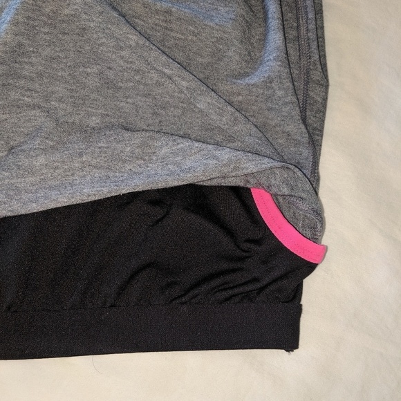 Girls Nike 'Cool' DriFIT 2-in-1 Cami Training Tank - Picture 6 of 6